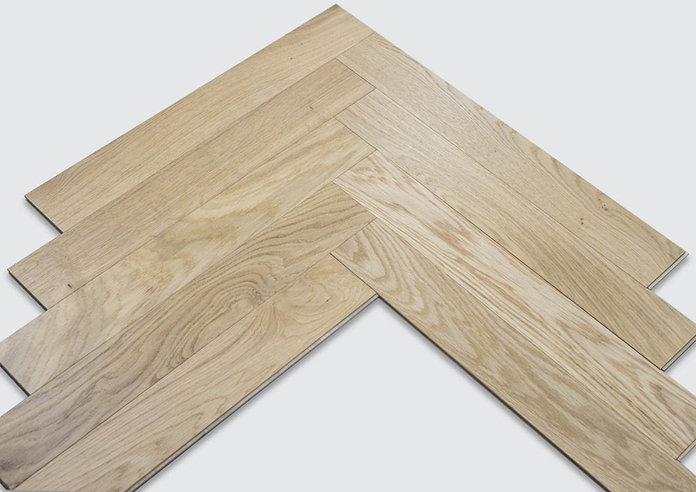 Engineered Wood Flooring - Oak - Herringbone Prefinished